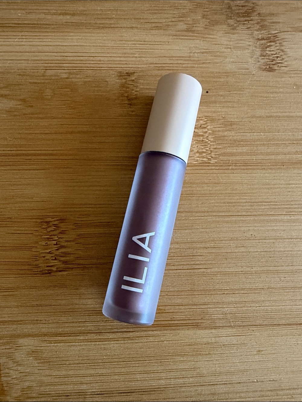 ILIA Liquid powder chromatic eye tint nwob